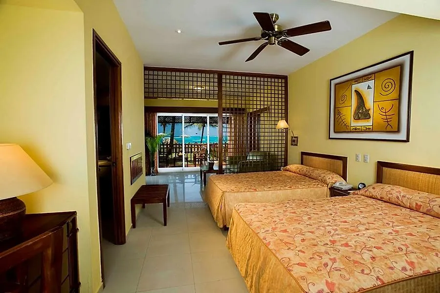 Vik Hotel Cayena Beach Баваро 5*,